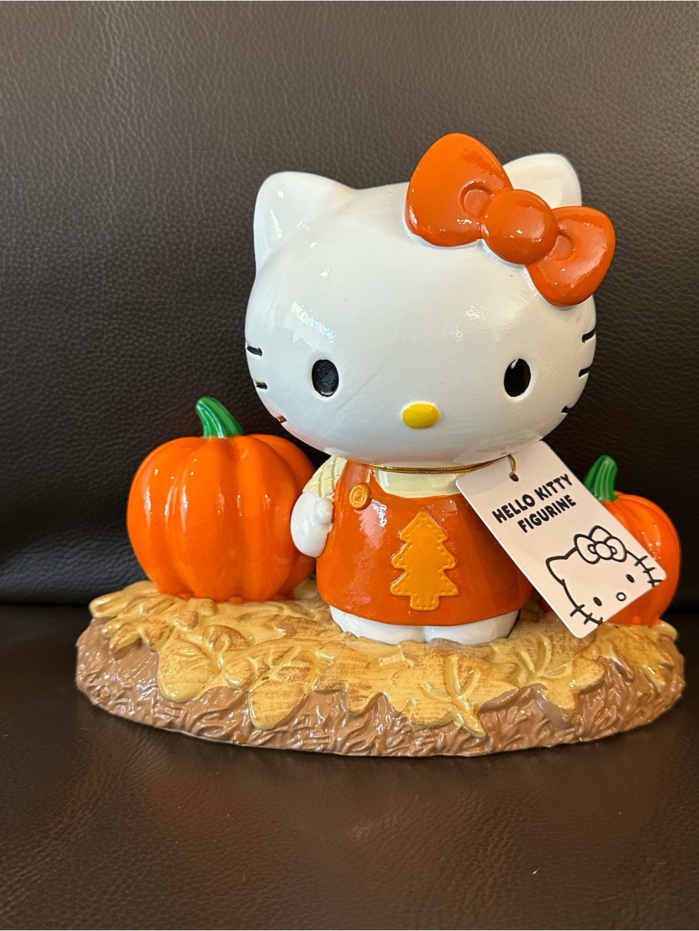Hello Kitty Fall Figurine Sanrio Fall/Autumn Harvest Pumpkin New